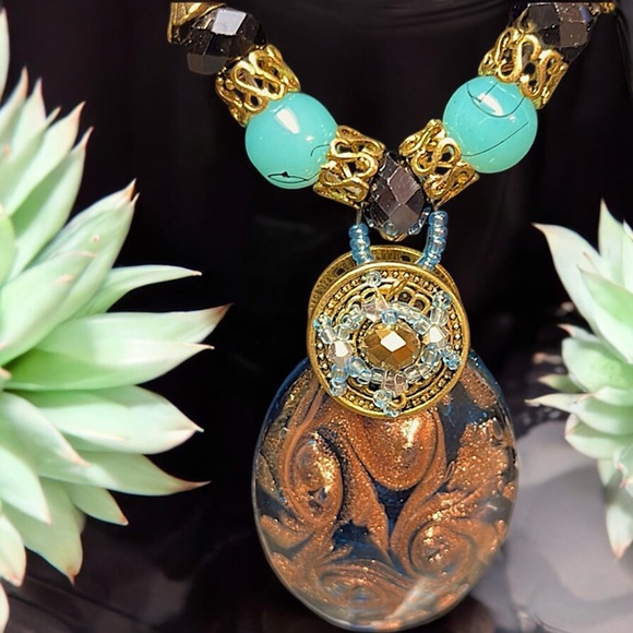 Glass Pendant and Beaded Rope Necklace - Picture 14 of 16